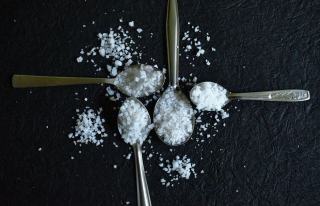 6 g en ml : conversion et équivalence en cuillères