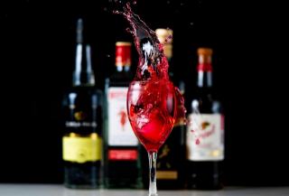 Pourquoi les passionnés de cocktails découvrent les grands vins du Rhône