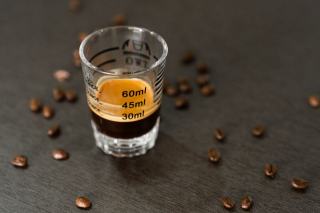 Verre doseur café : volumes, ratios et dosage des boissons