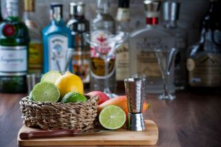 Doseur cocktail : choisir son jigger et mesurer juste