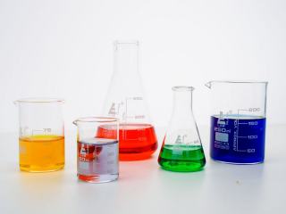 Verre doseur borosilicate : résistance à la chaleur et durabilité